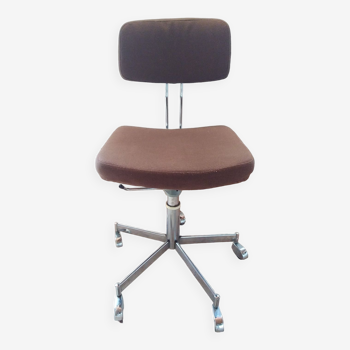 Desk chair Flambo design Henri Liber