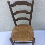 4 chairs mulched Provencal style