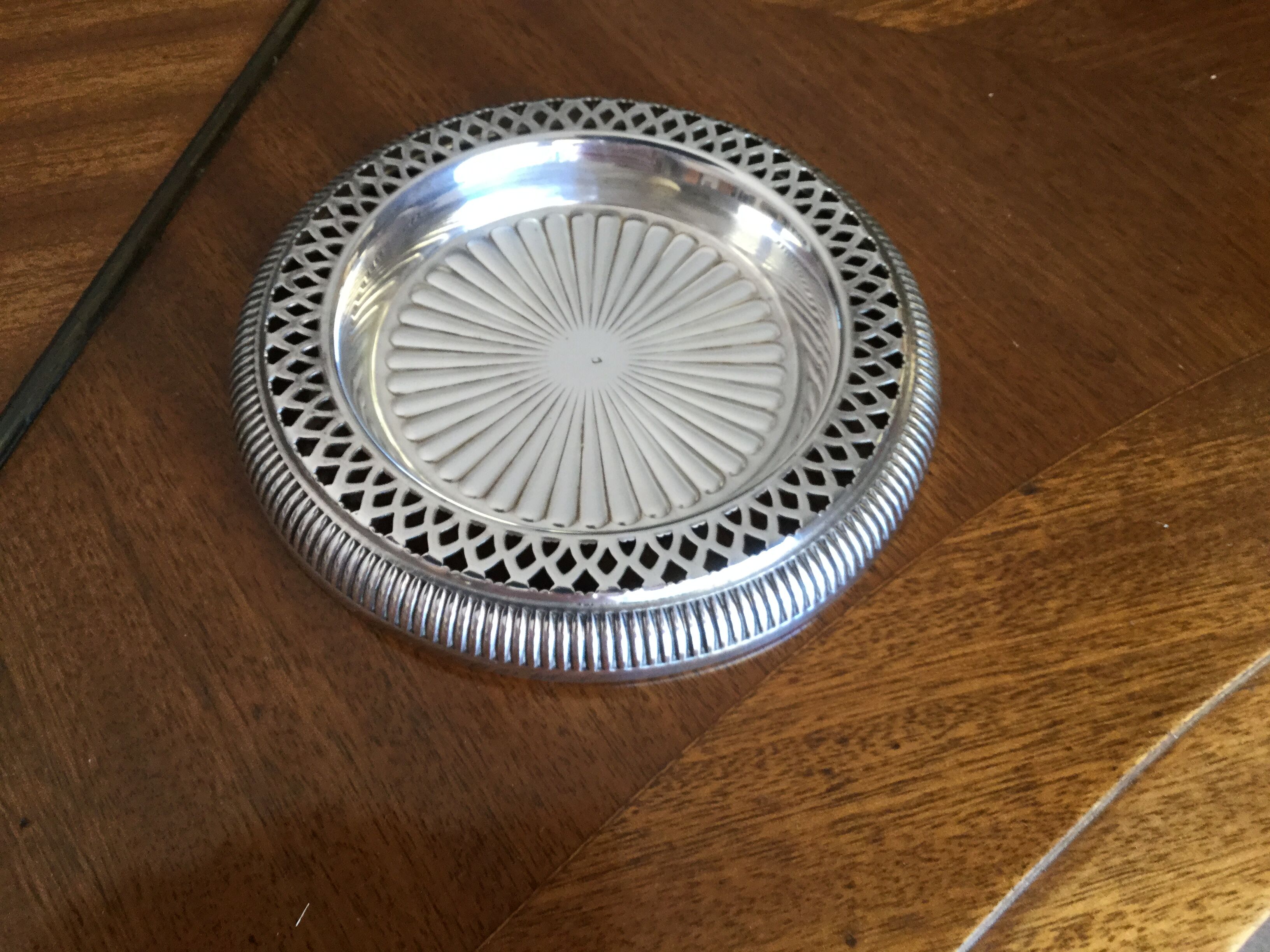 Silver metal bottle underside