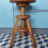 Screw watchmaking stool