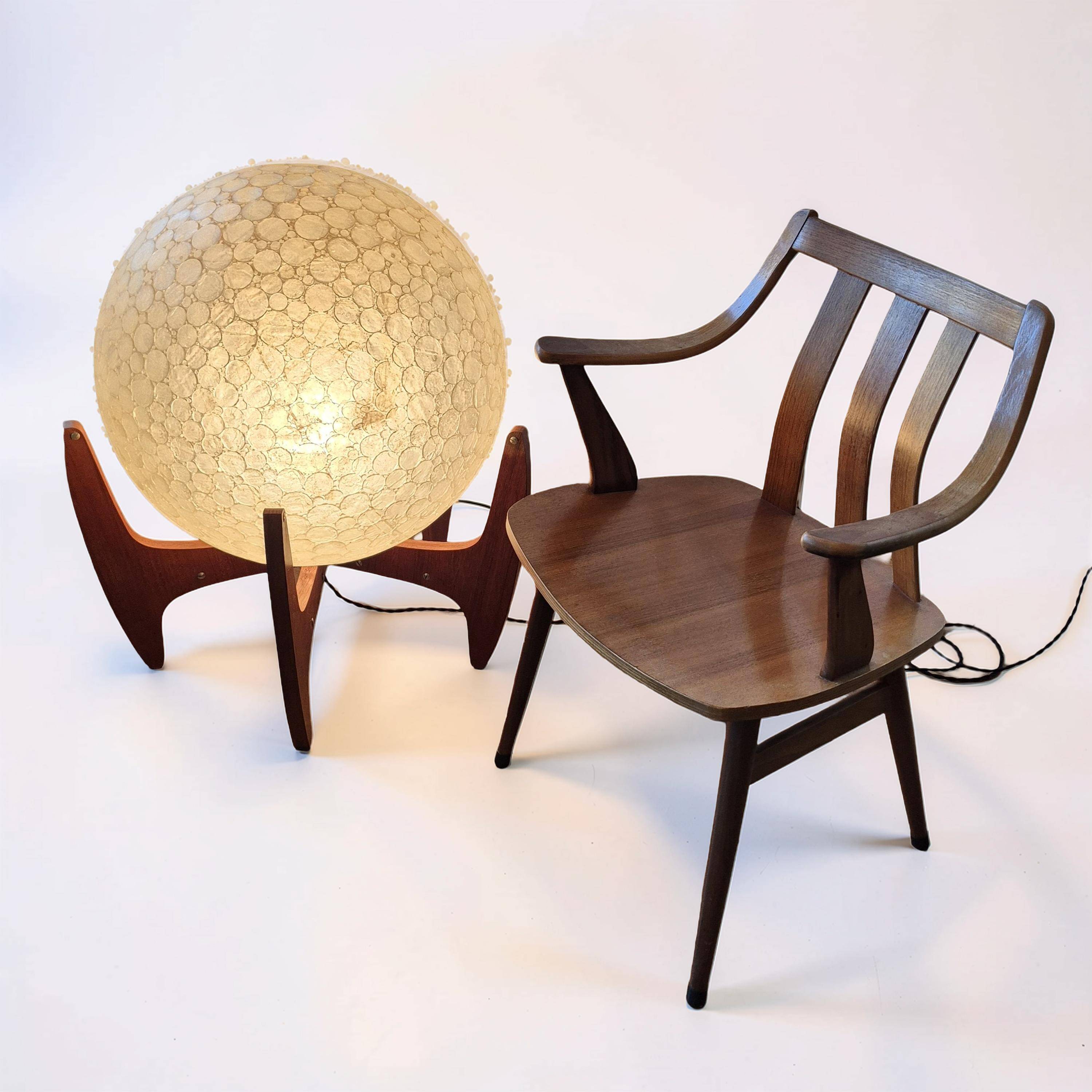 Mid-century wood and plexiglass floor lamp, Germany 1960s