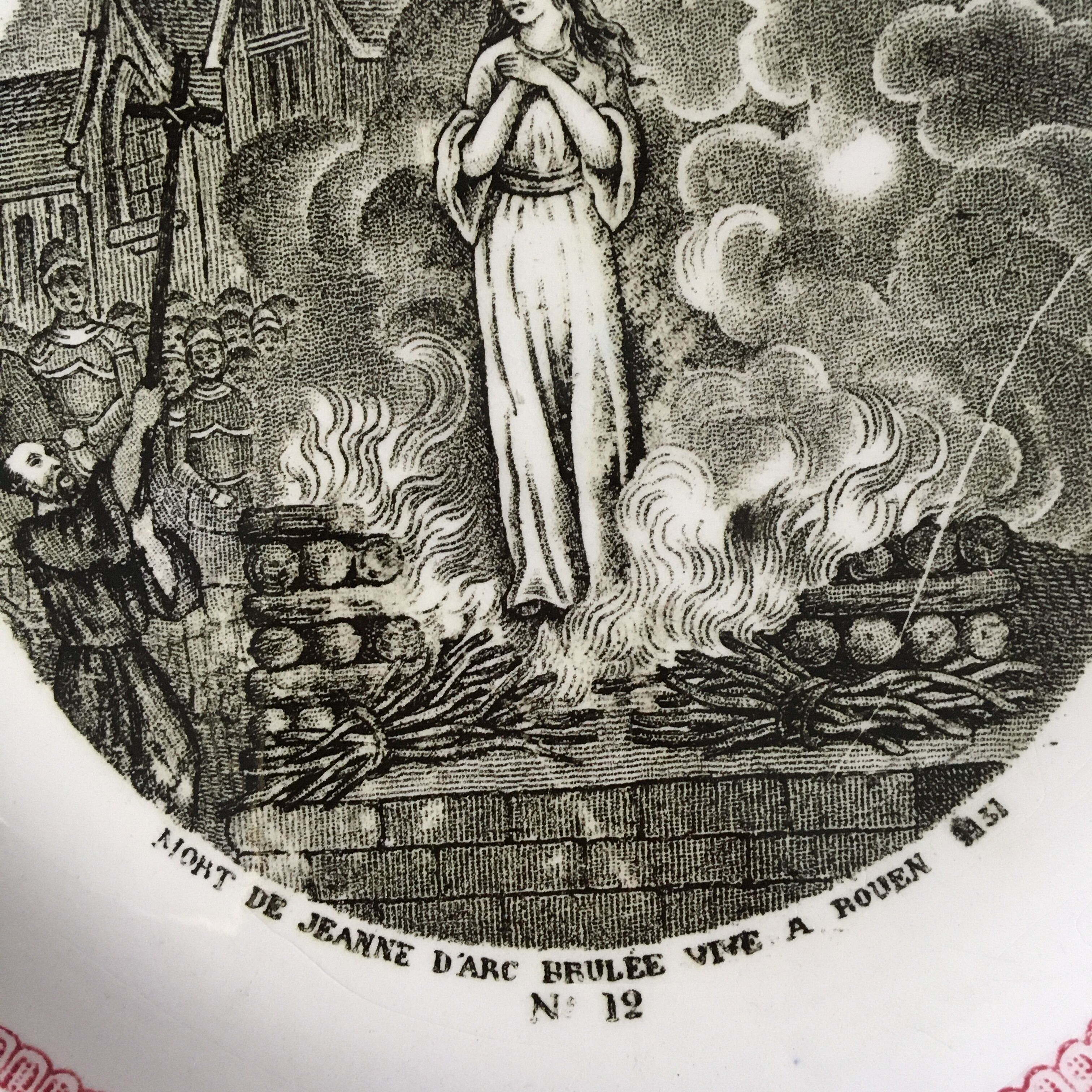 talking plate Jeanne d'Arc Gien