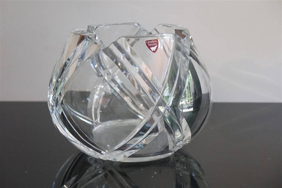 Vase suédois en cristal Orrefors 1960