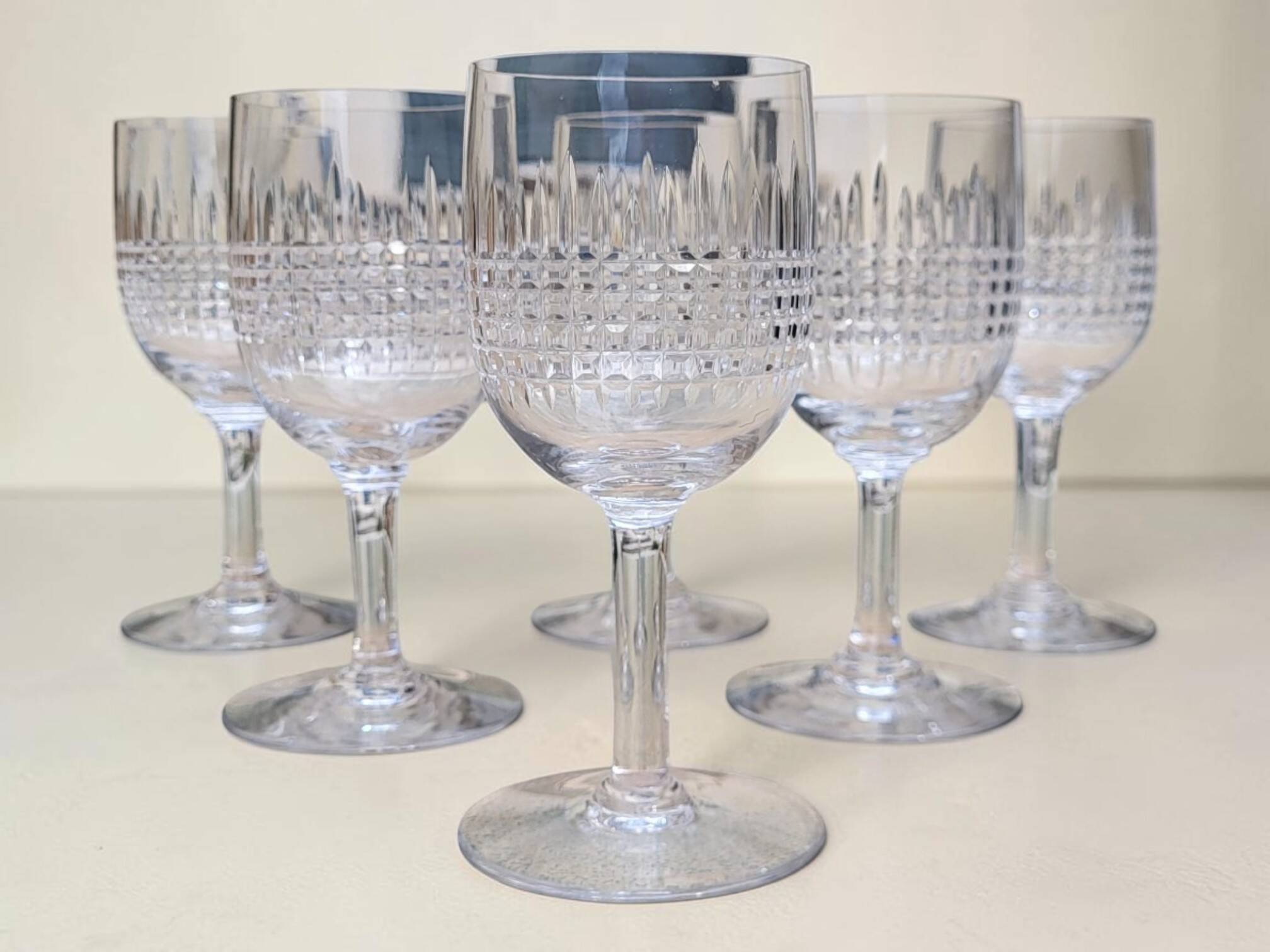 6 verres à vin en cristal de Baccarat, modèle Nancy