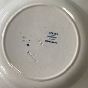 Round dish in old Wedgwood ironstone 