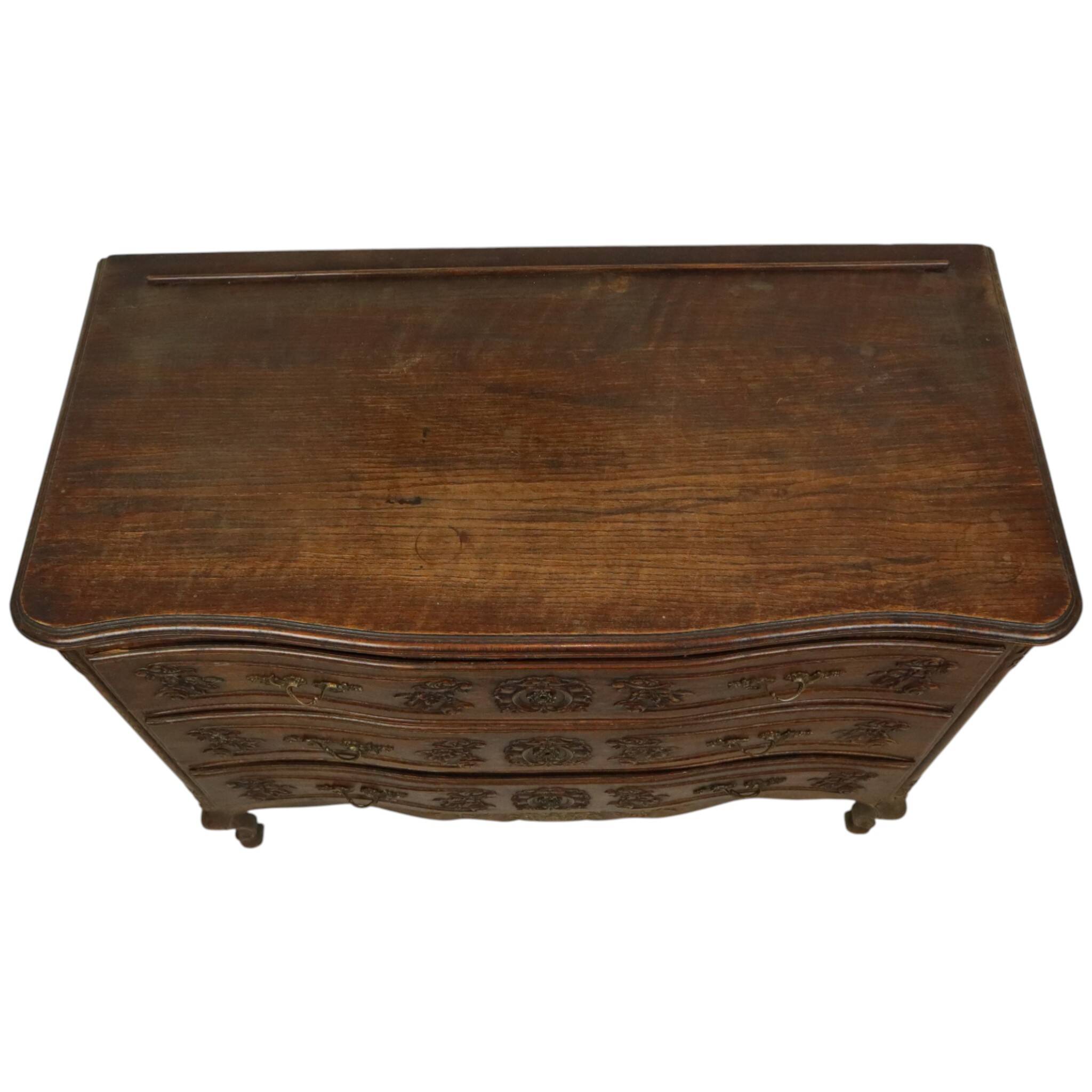 Commode en chêne massif antique France 19e siècle