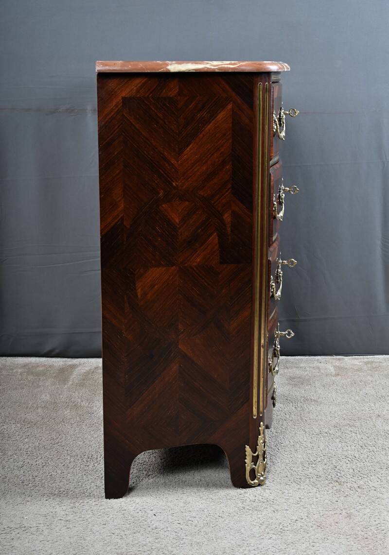 Commode en Marqueterie de Palissandre, style Régence, époque Napoléon III –