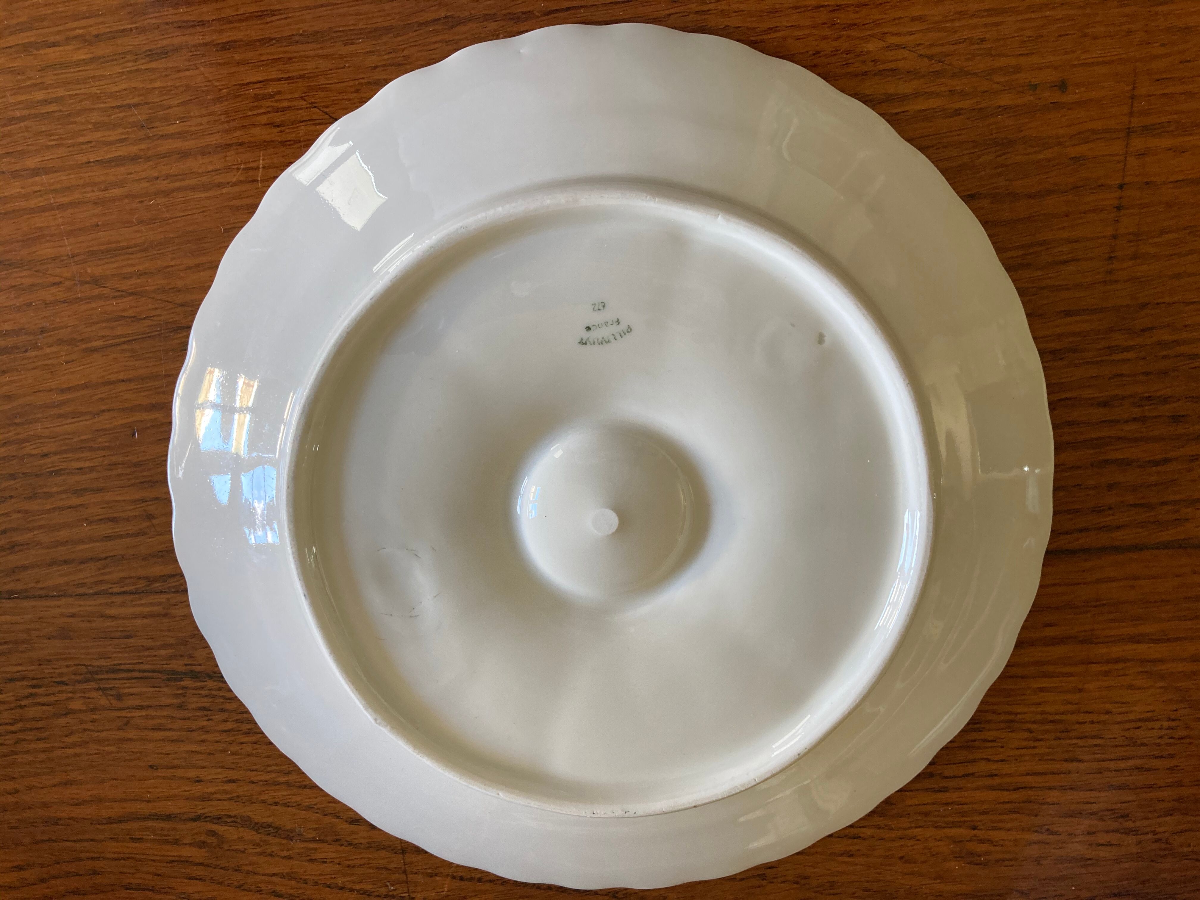 Series of 12 oyster plates
