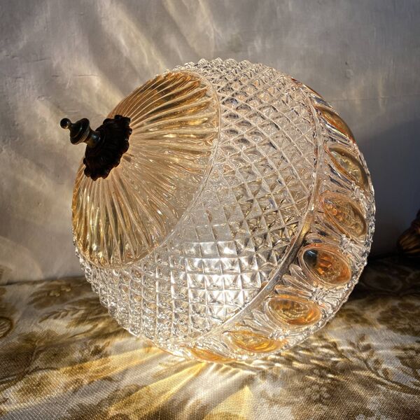 Grande suspension boule en verre pressé bicolore