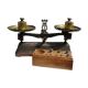 Old 1kg balance with full weight box