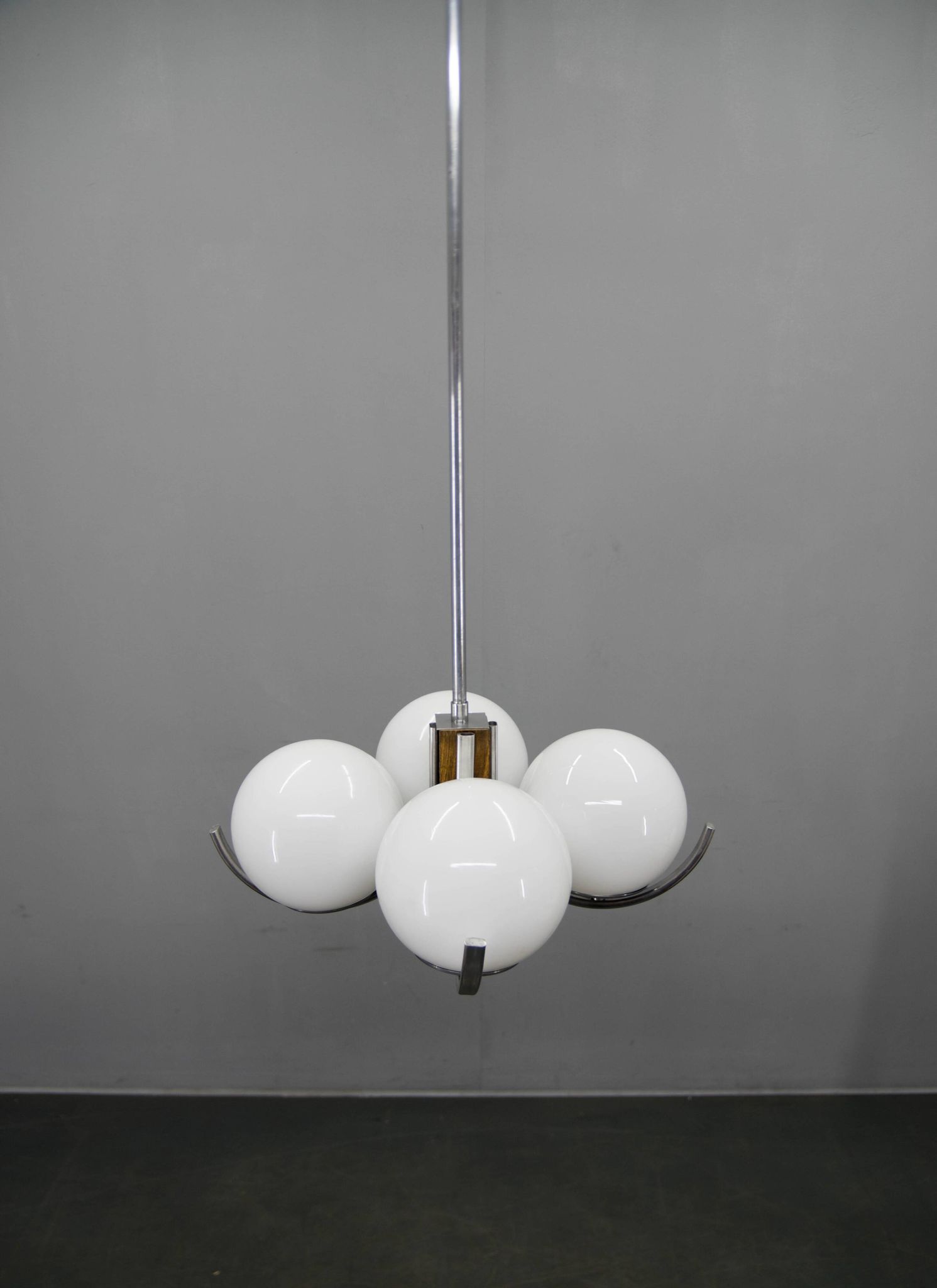 Lustre fonctionnaliste / Bauhaus, années 1930