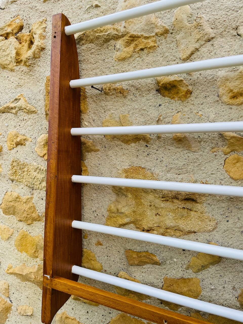 Vintage oak towel rack/wall-mounted bracket, circa 1970s