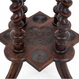 Table ancienne, Angleterre, 1891.
