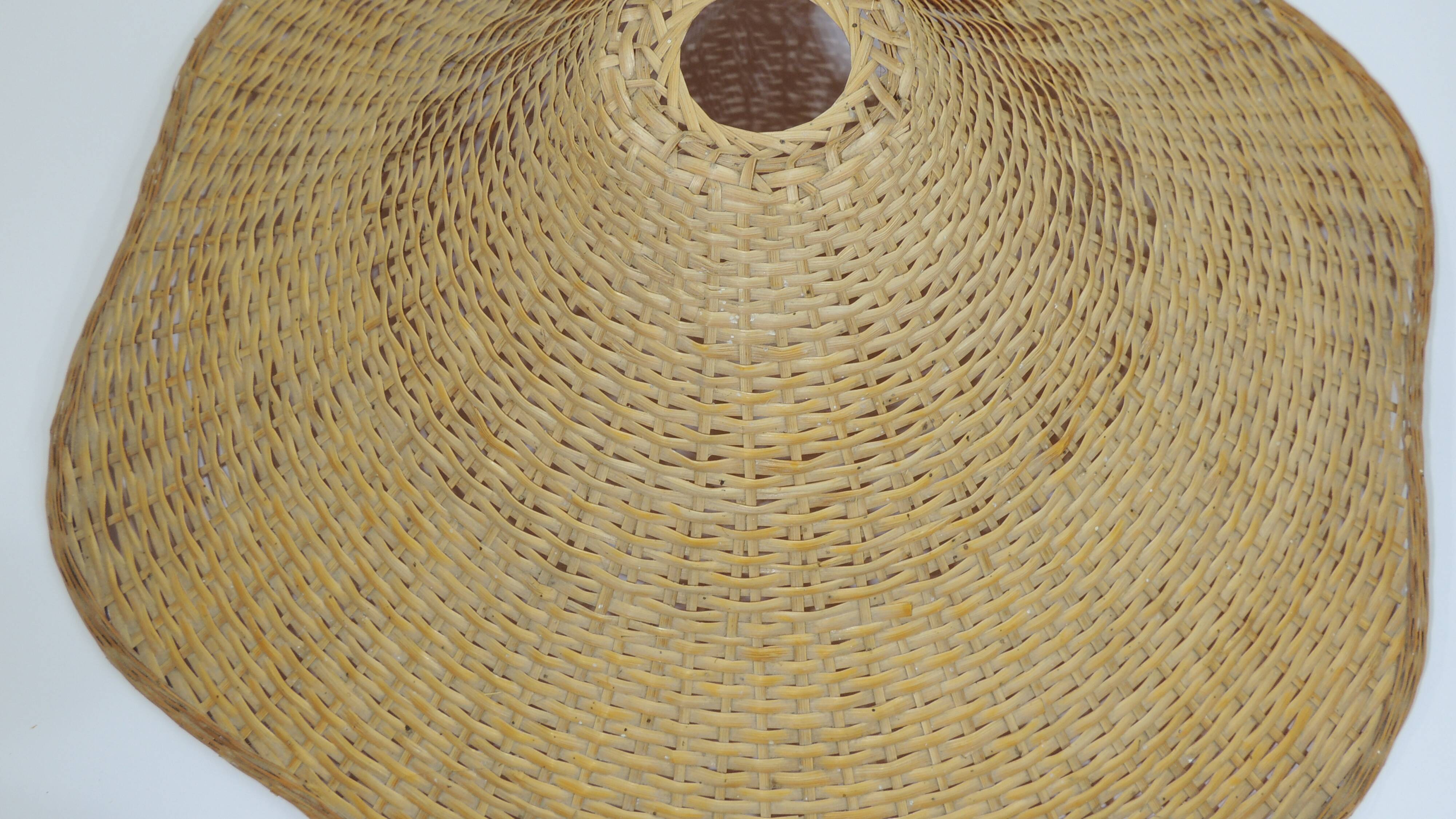 Suspension rotin /abat-jour/lustre /vintage