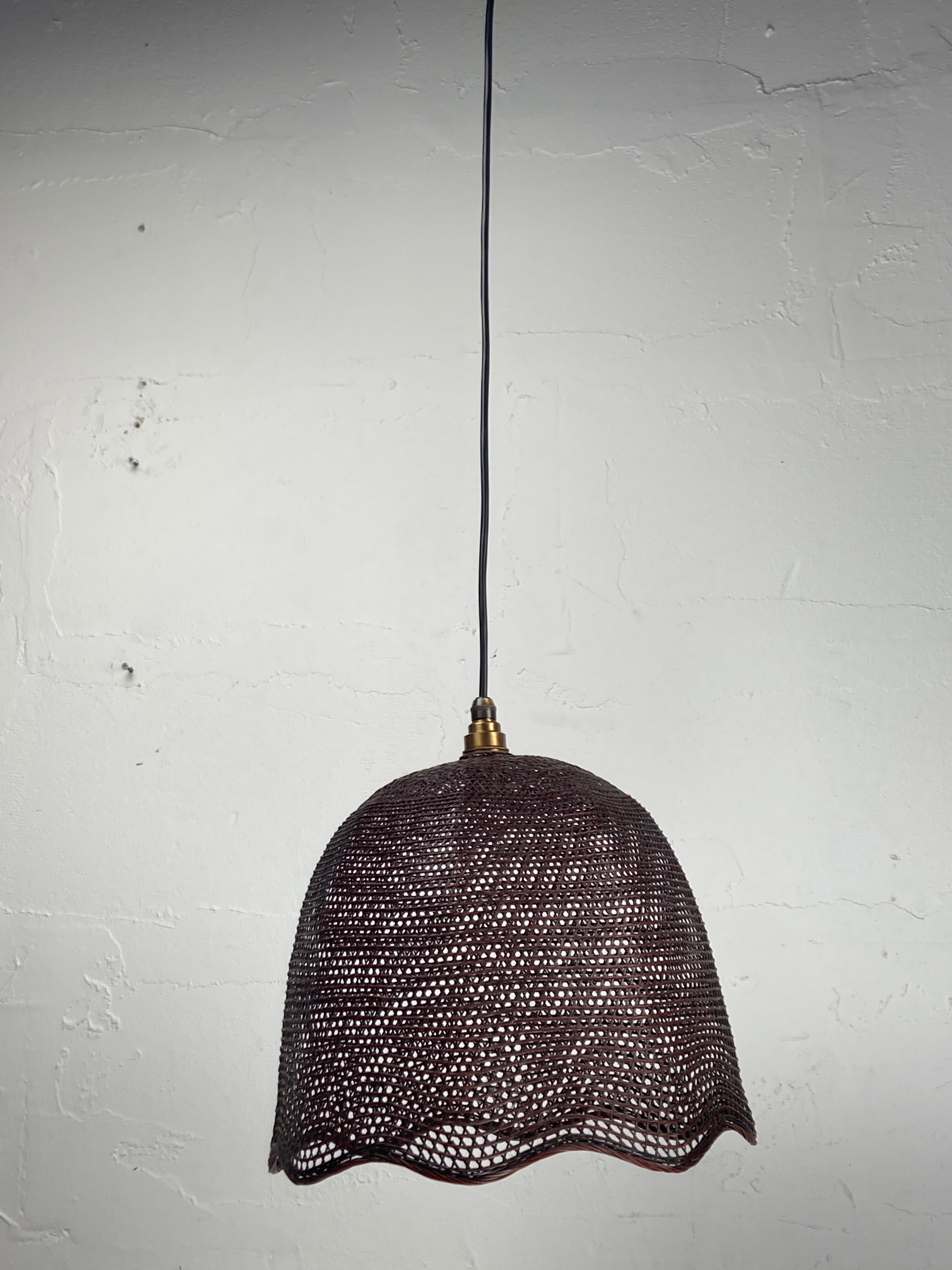 Beehive webbing rattan wicker pendant hanging lamp, 1930s