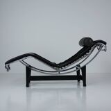 Black Fur LC4 Chaise Longue by Le Corbusier & Pierre Jeanneret for Cassina