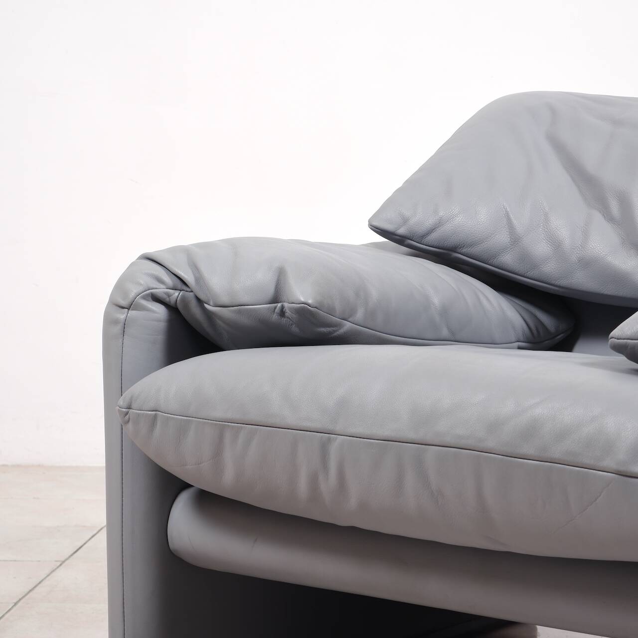 Ensemble de sièges en cuir « Maralunga » de Vico Magistretti pour Cassina