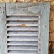 Paire de volets anciens persiennes bois