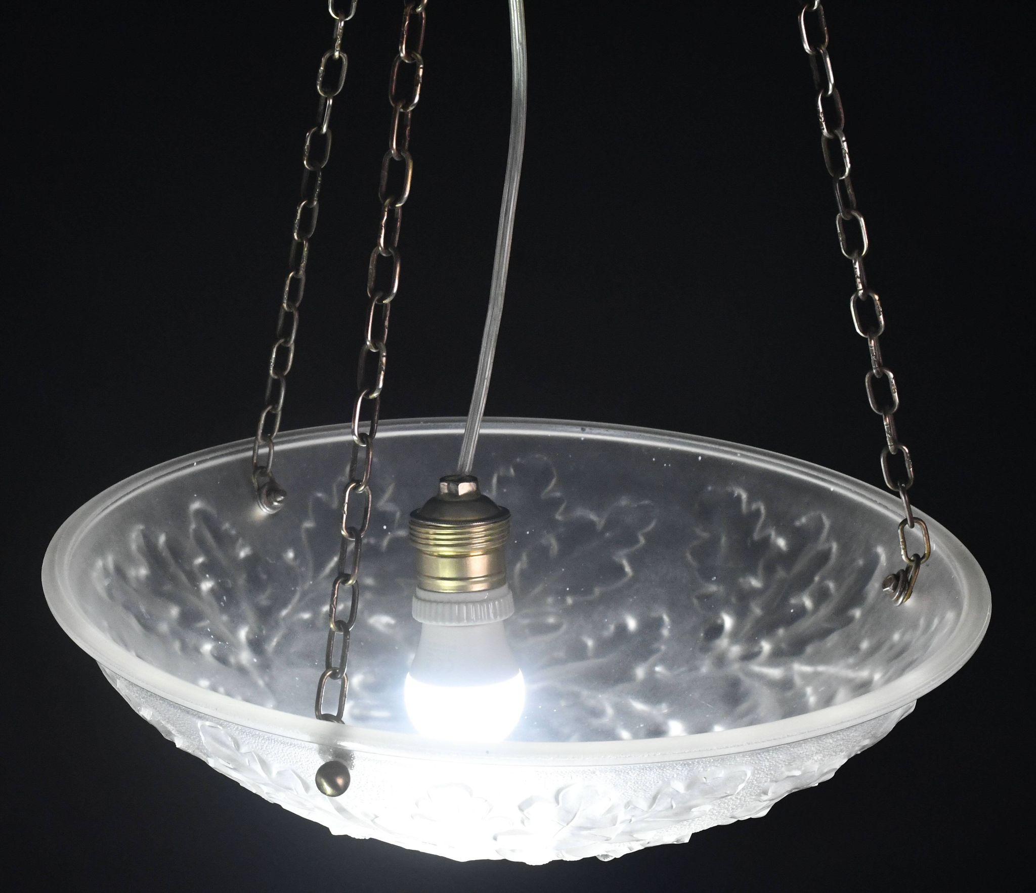 French Art Deco glass bowl pendant chandelier with floral pattern, 1950