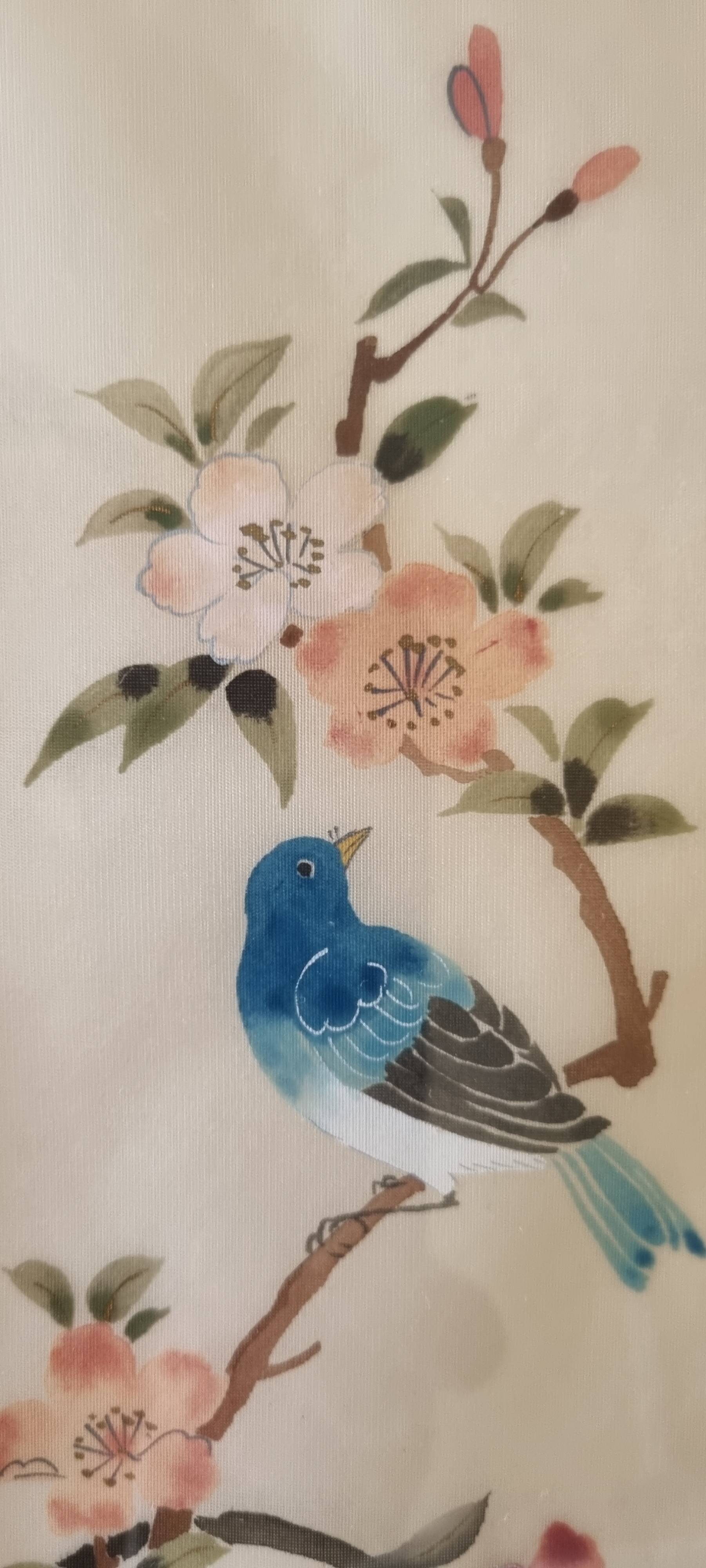 Vintage Chinese paintings on silk