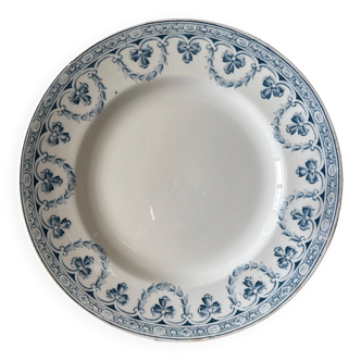 Assiette ancienne