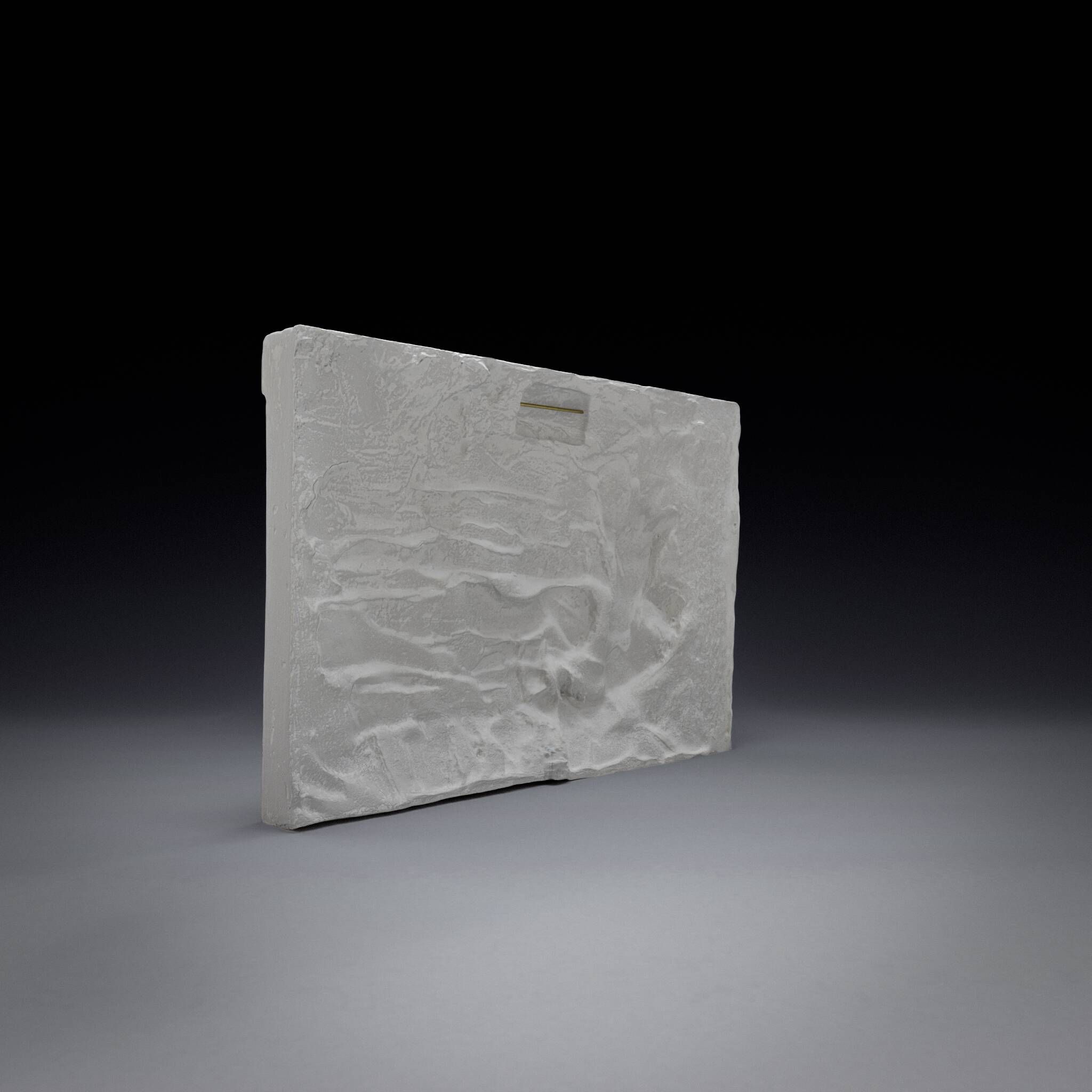 Bas-relief en plâtre – Divinité bélier de l'Égypte antique