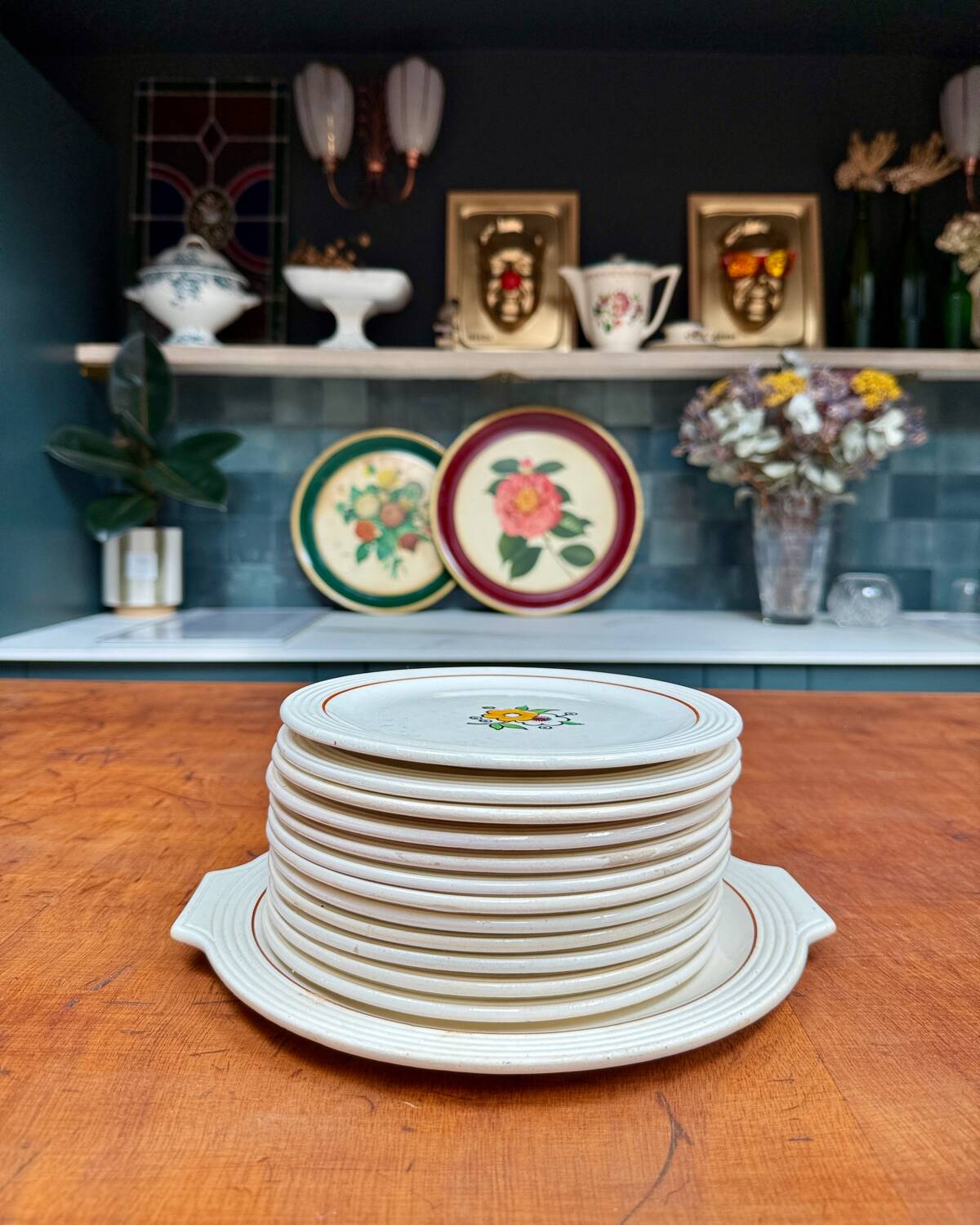 Longwy iron earth dessert service