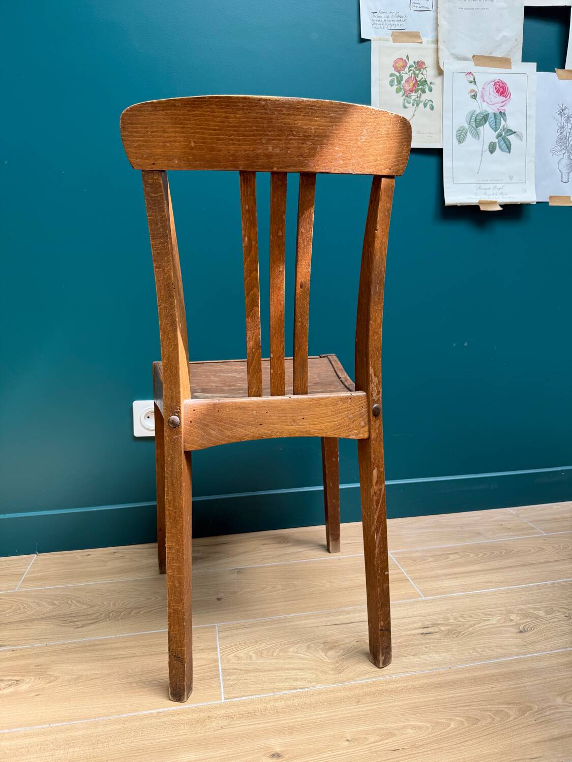 Bistro chair