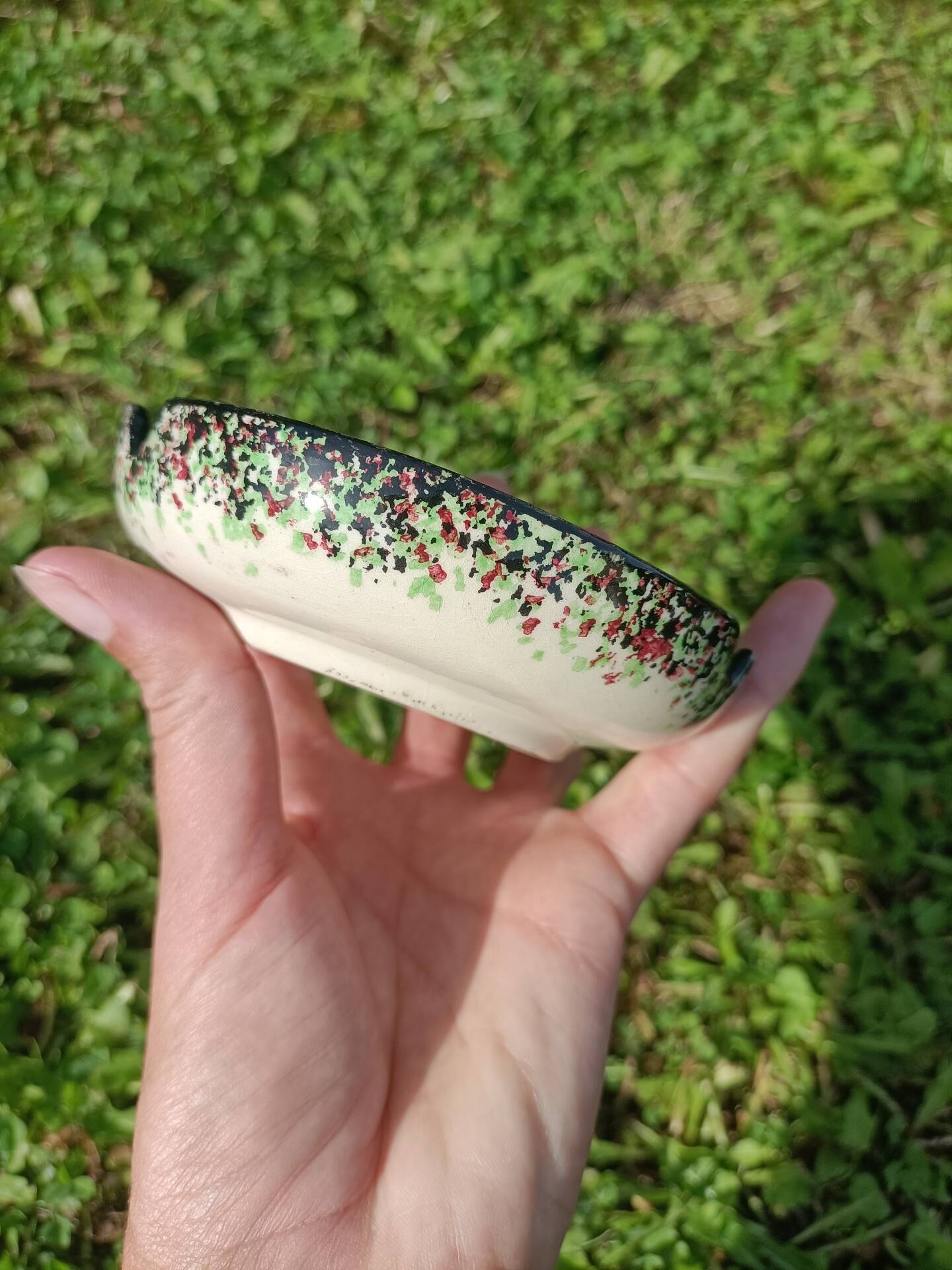 Marine ashtray