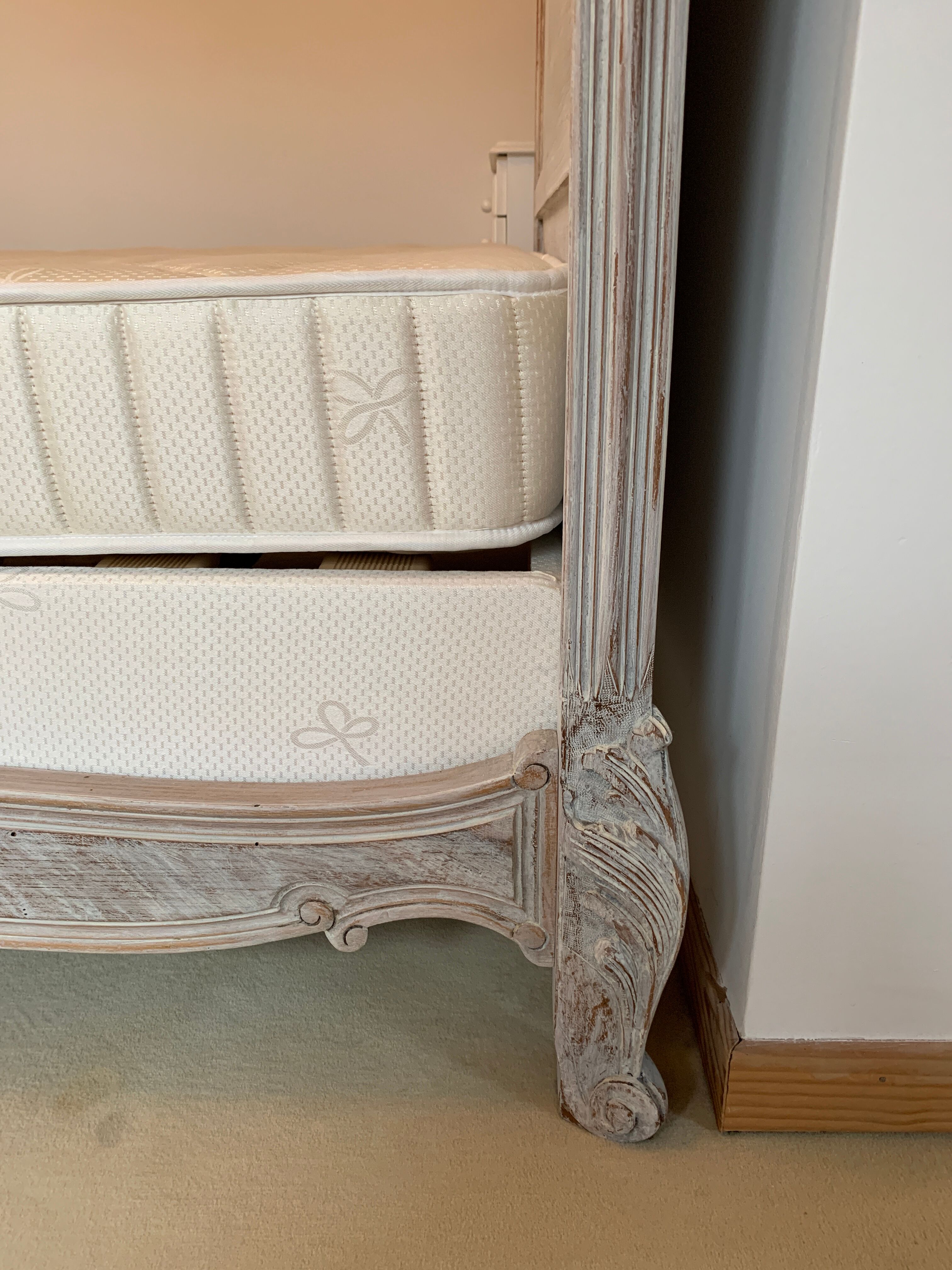 Former bed Louis XV patinated