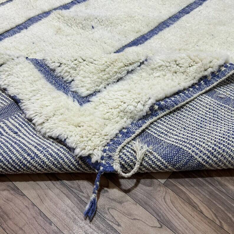 Handmade Moroccan rug 200cm x 300cm