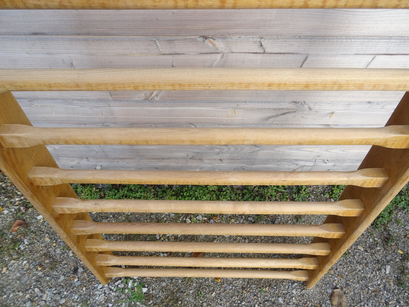 Gymnastics espalier in solid elm