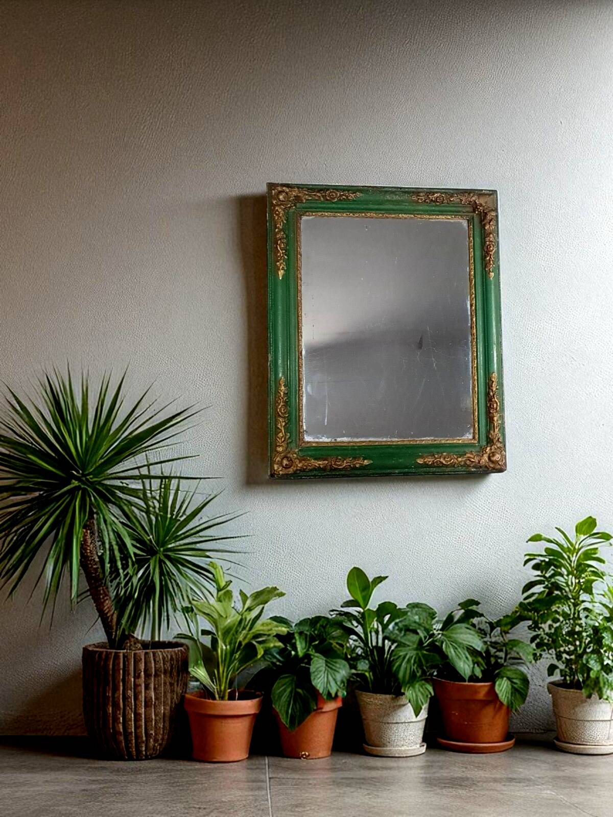 Antique mirror with green and gold stucco wood frame 73x62 cm C626