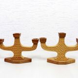 Paire de bougeoirs anthroposophiques en bois
