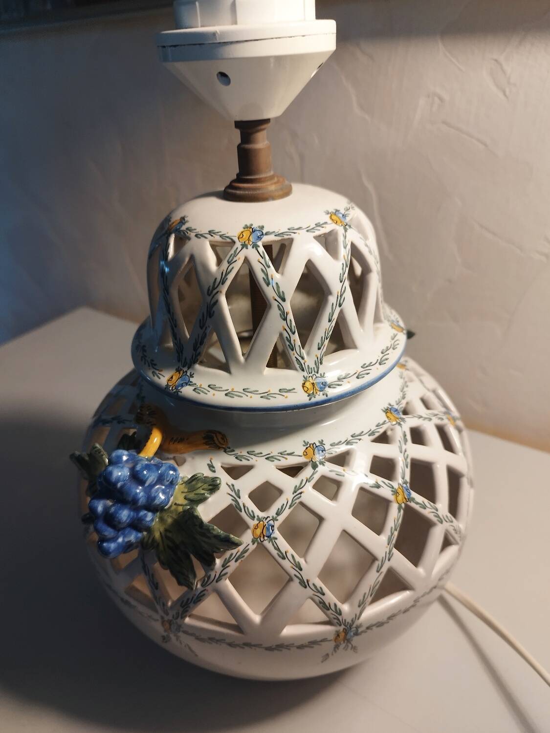 Lampshade with openwork from the Malicorne pottery.
