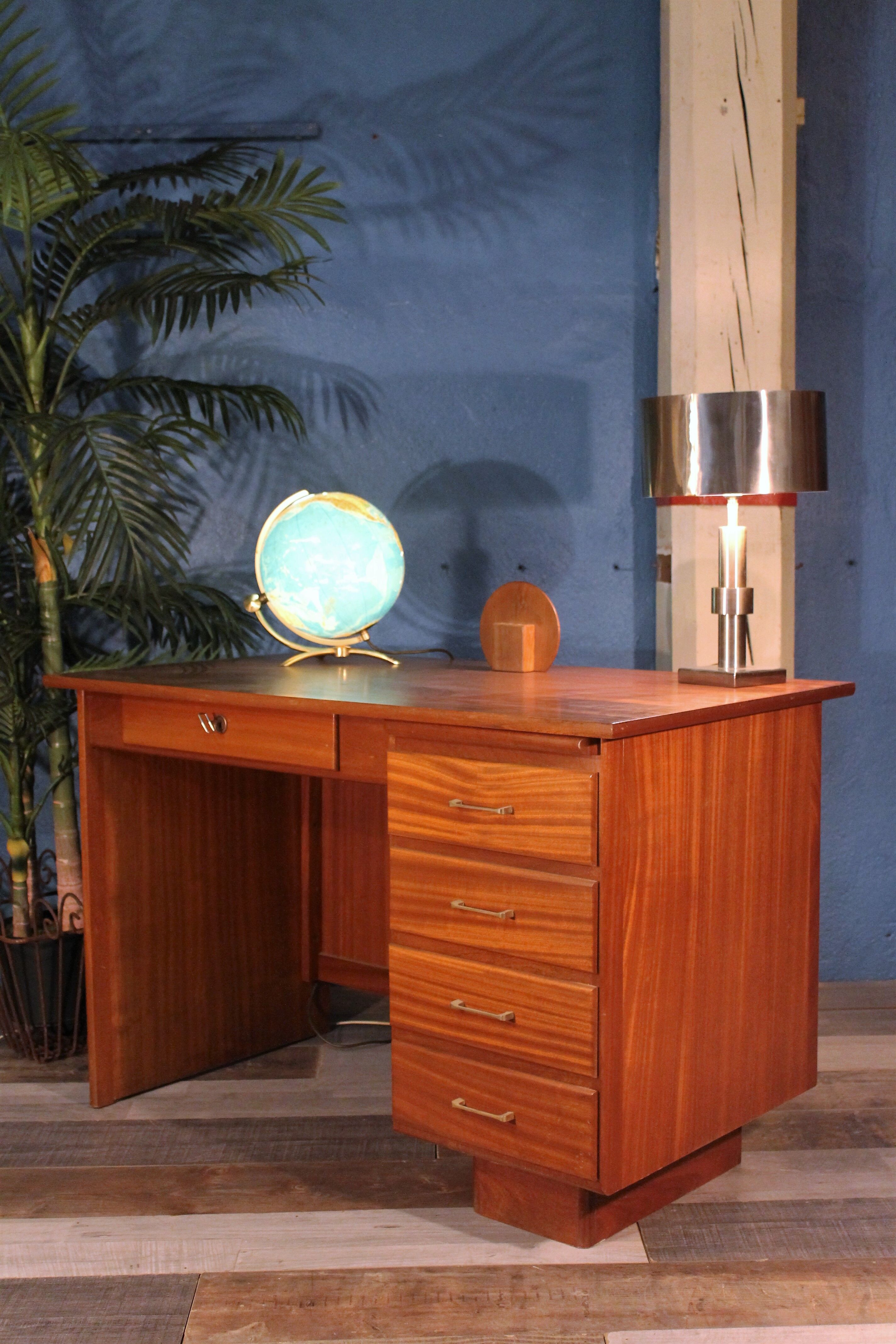 Desk 1950