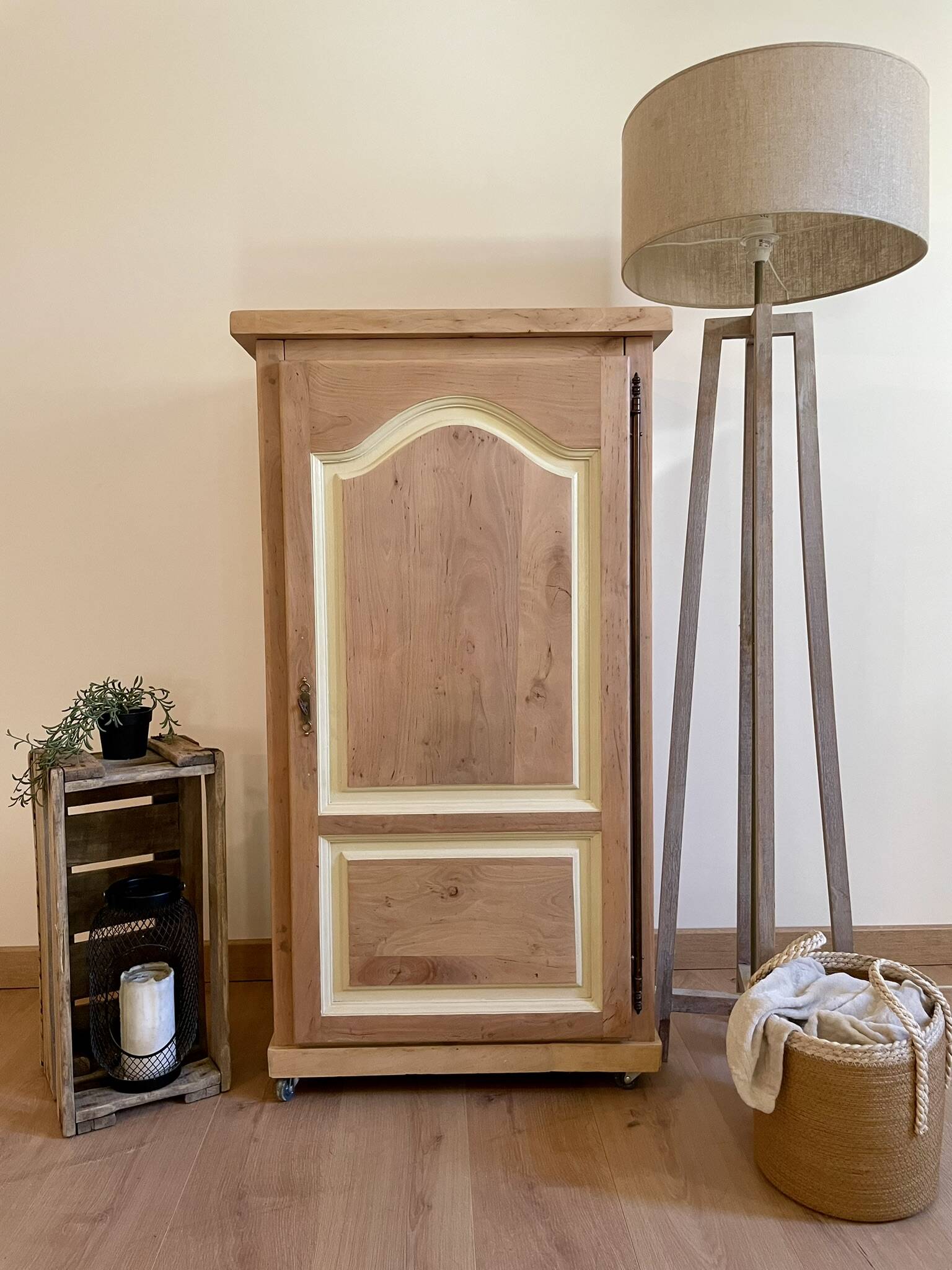 Meuble Hifi ou confiturier