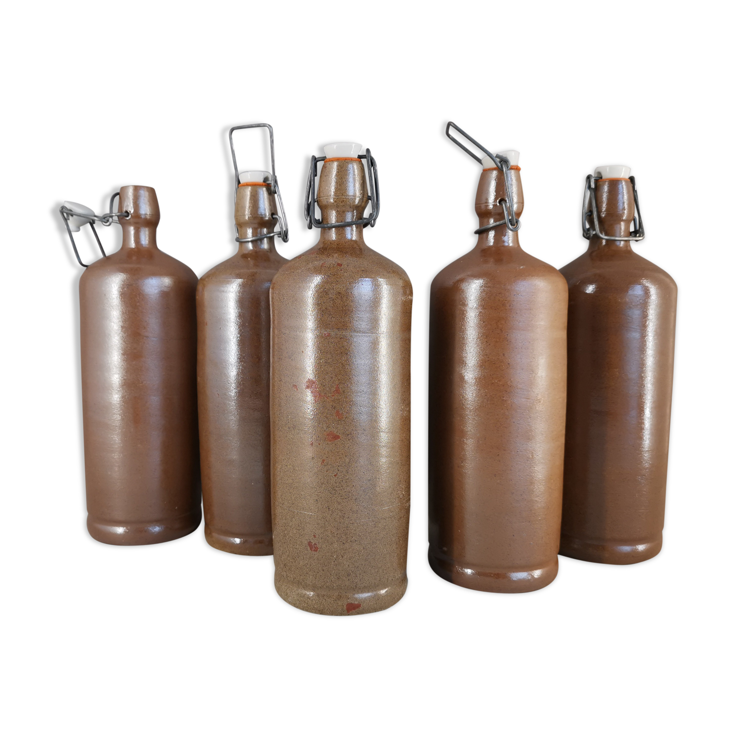 Bonny sandstone bottles