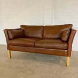 Canapé 2 places Stouby vintage danois du milieu du siècle en cuir cognac foncé