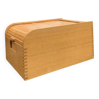 Ancienne boîte de classement en bois à volet