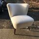 White club armchair in solid beech, Mid-Century style, Hungary, 1950s.