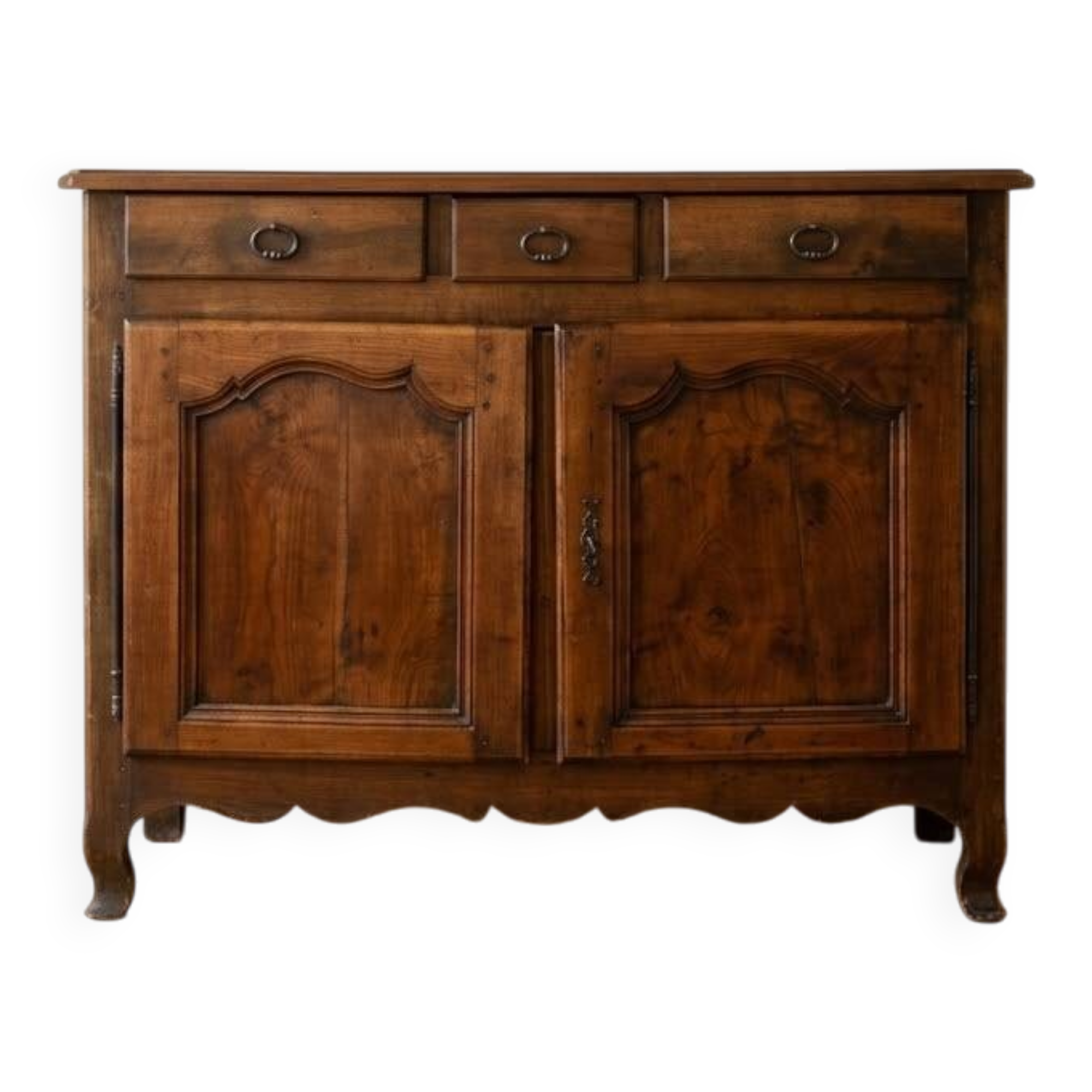 Old low sideboard in solid wood with drawers and doors.