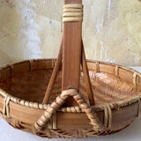Bamboo basket with handle