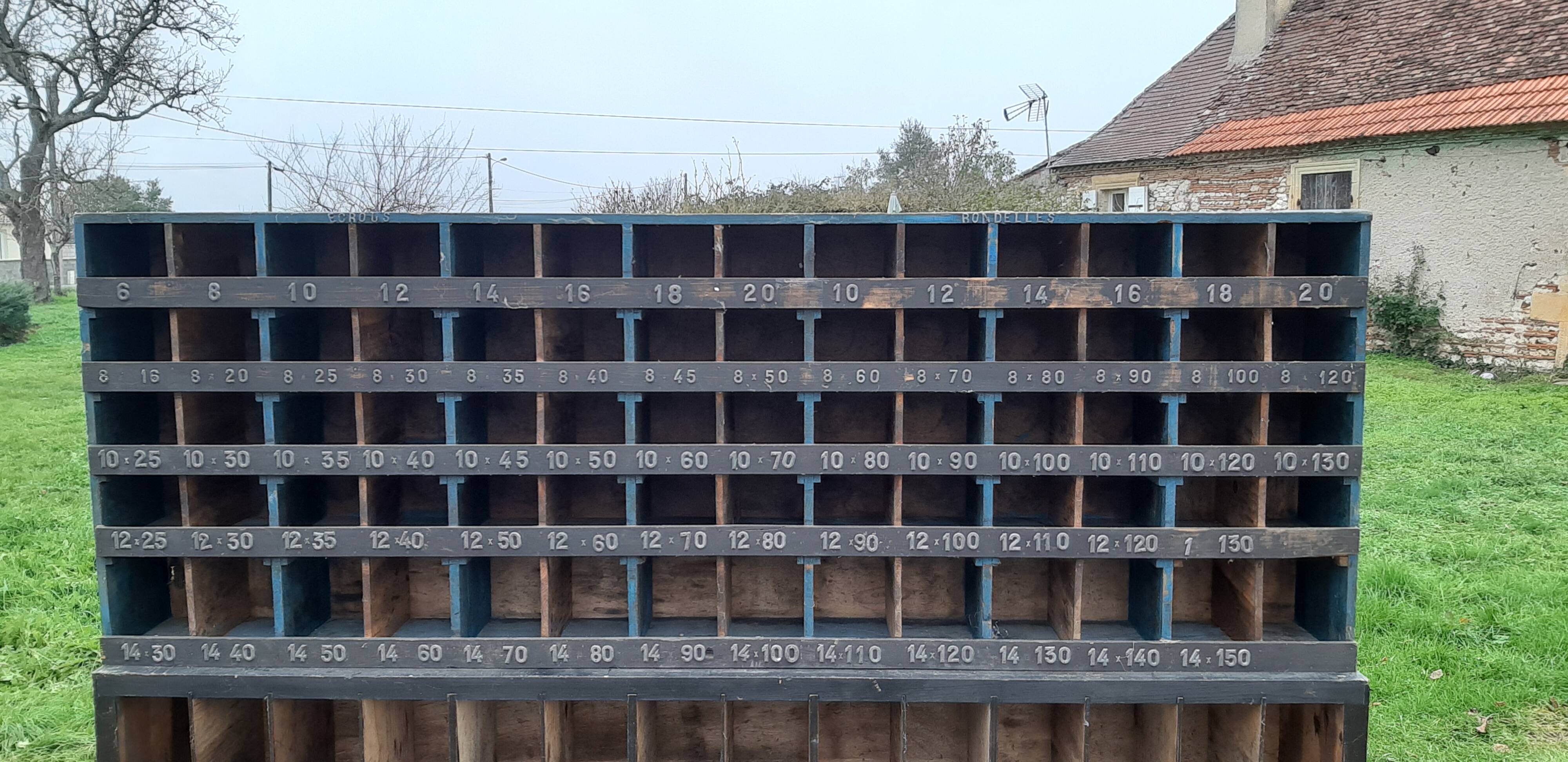 Furniture of trade wood of hardware