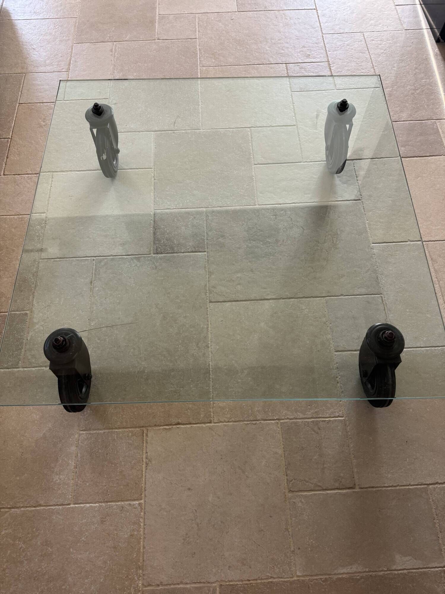 Table basse en verre Gae Aulenti