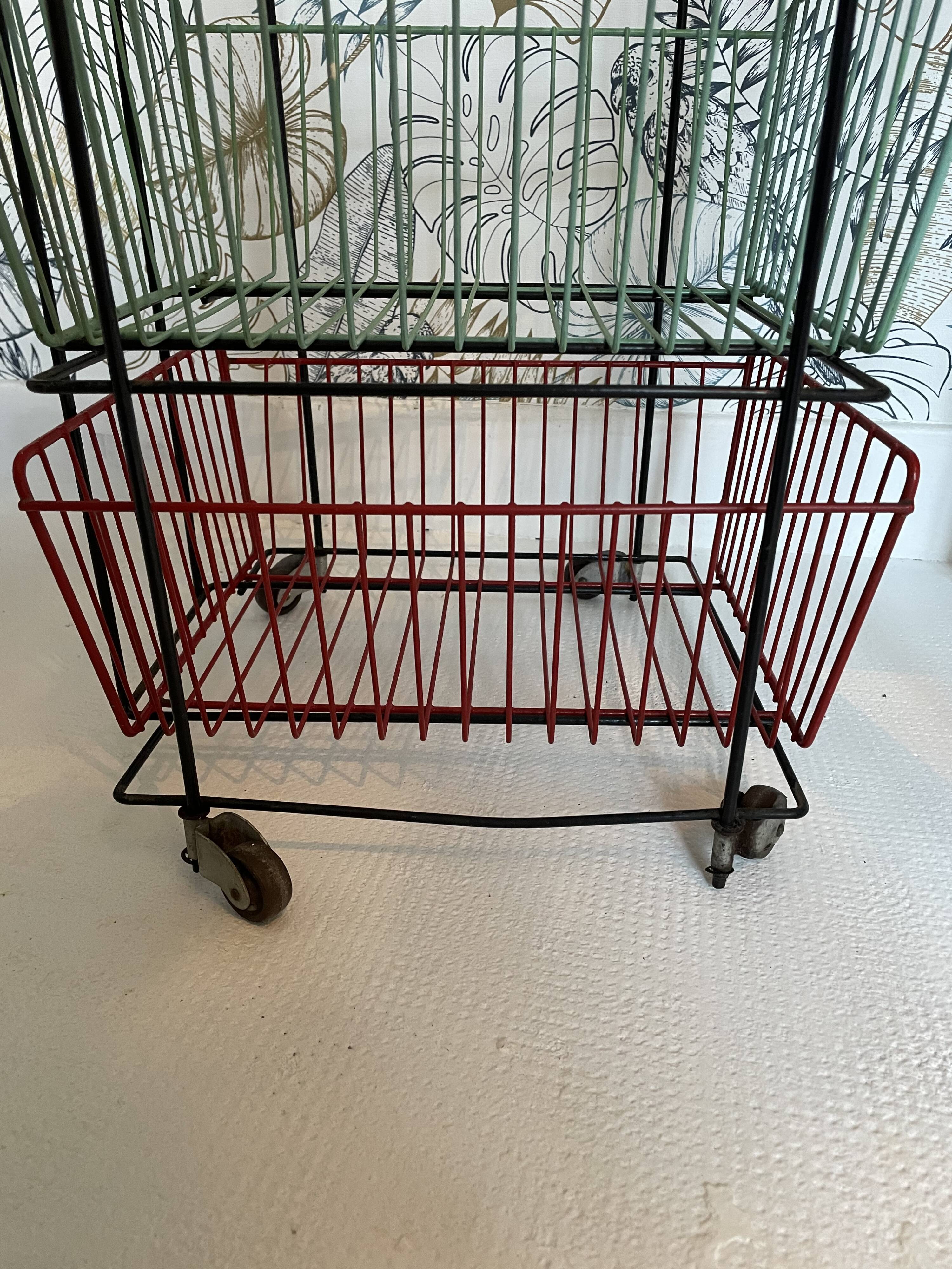 Fruit & vegetable locker