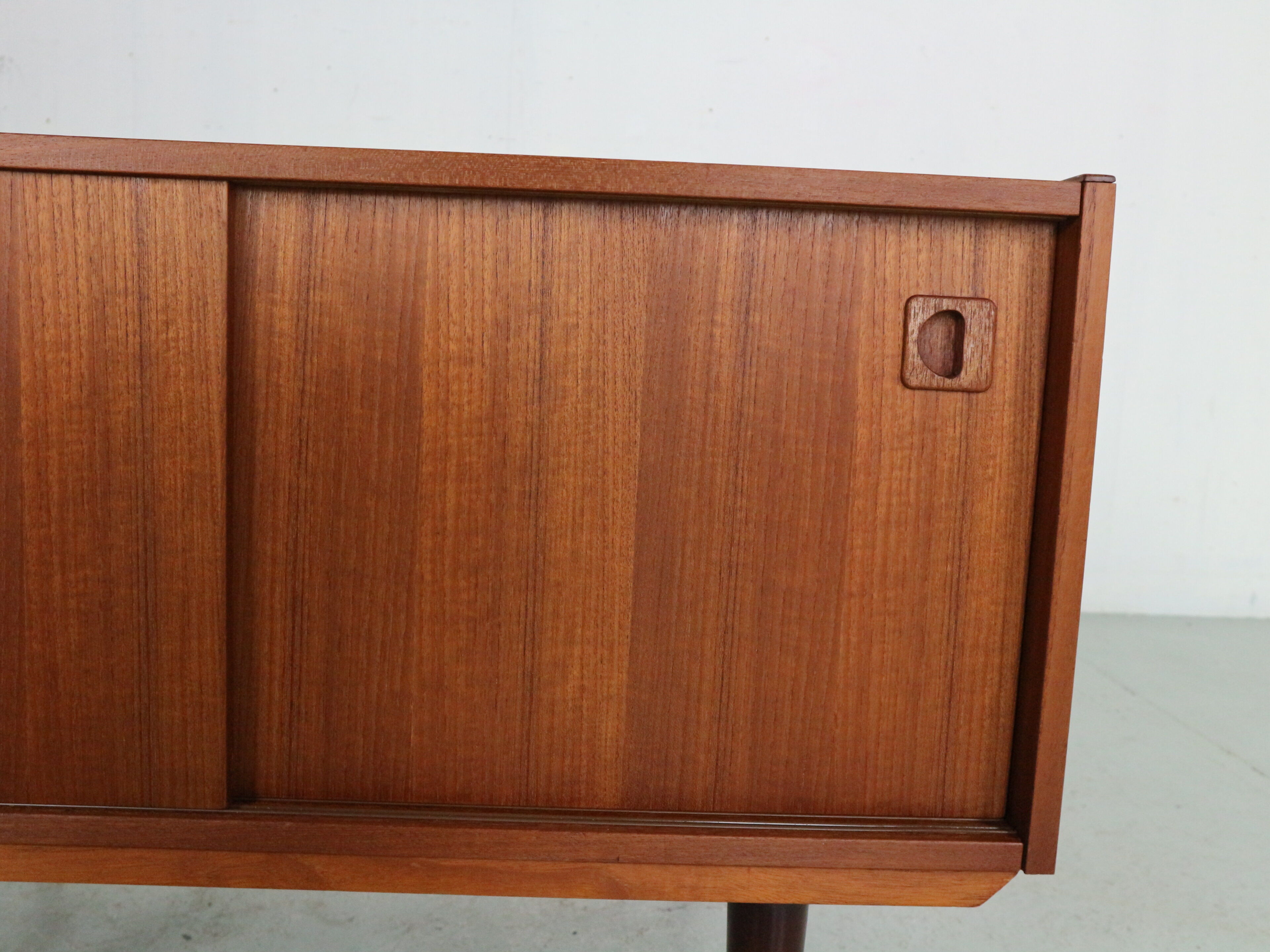 Mid century modern mini teak sideboard, 1960 Denmark