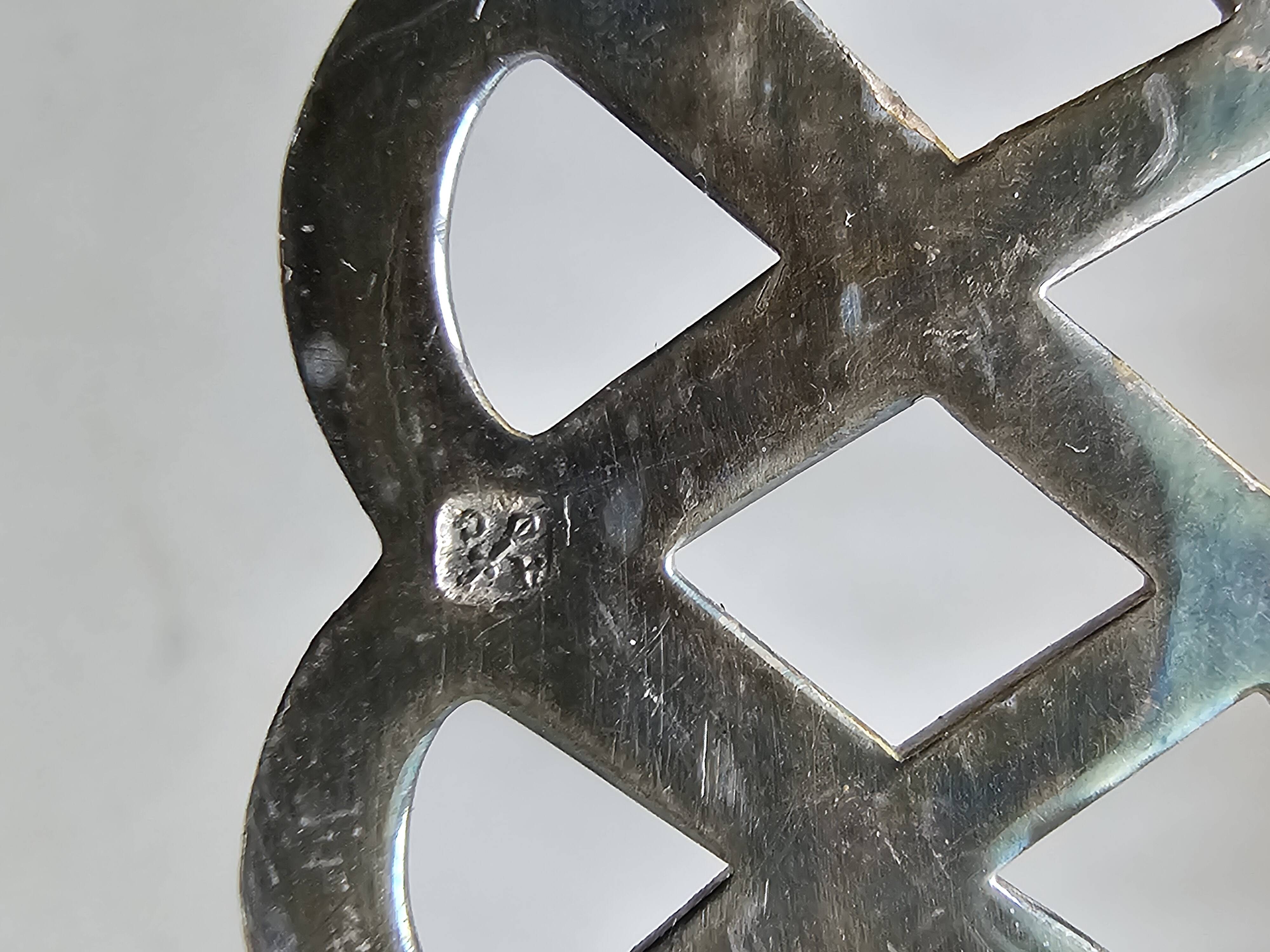 Silver-plated metal basket, openwork rim, hallmark to be identified