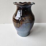 Glazed ceramic vase, signed (signature to be identified)