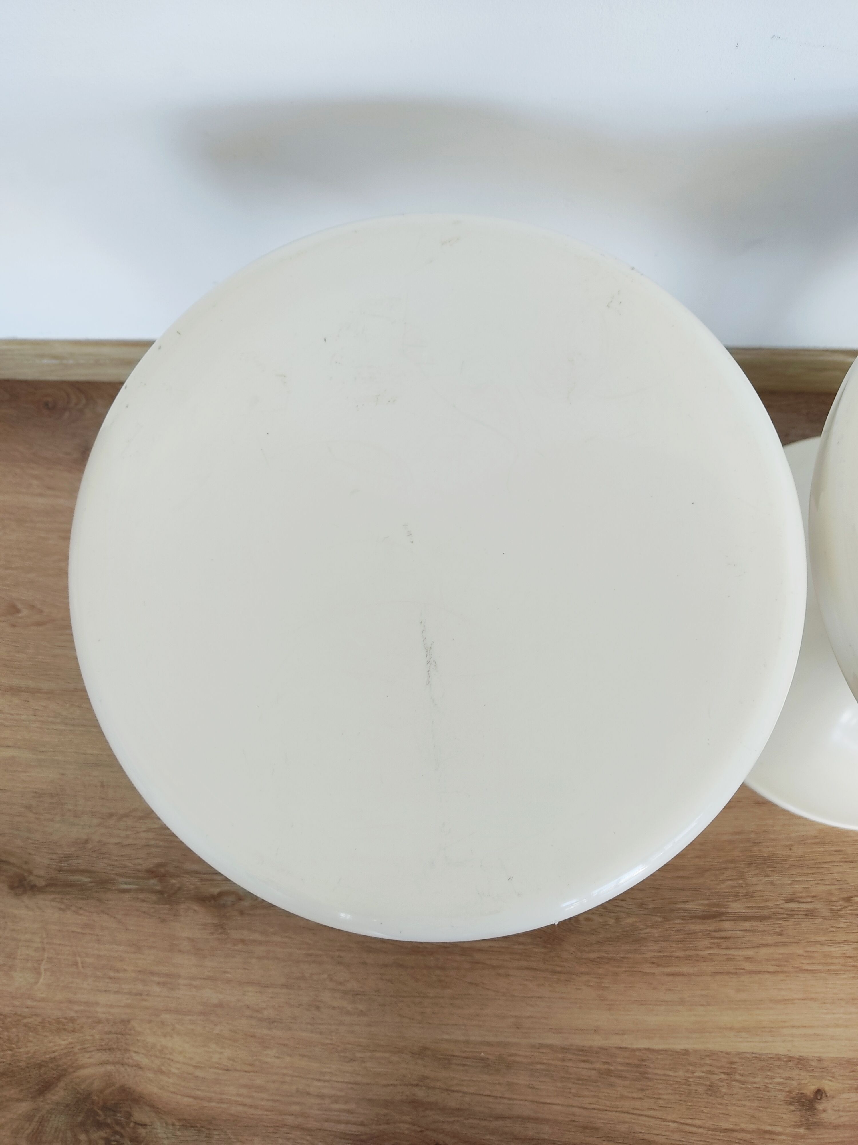 Set of 3 white tam tam stools